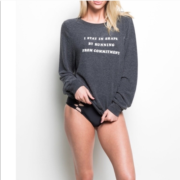 Medium wildfox running from commitment - Picture 2 of 8